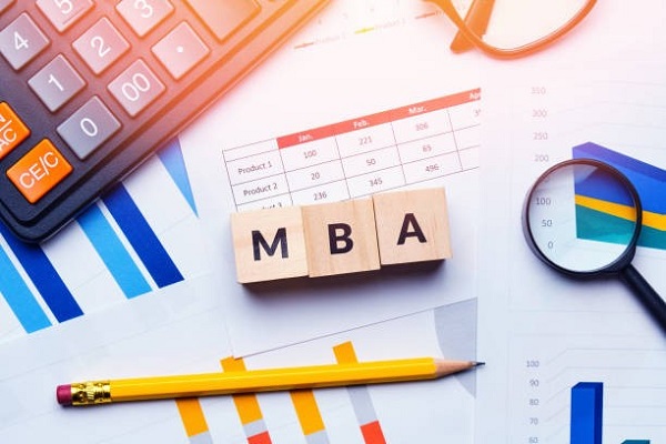 Các chương trình MBA giúp người học có thêm cơ hội học hỏi