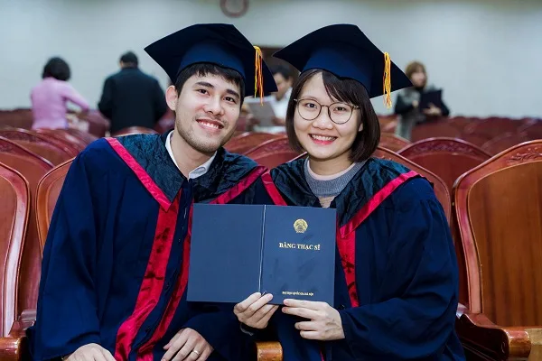 Có nên học thạc sĩ trái ngành không?