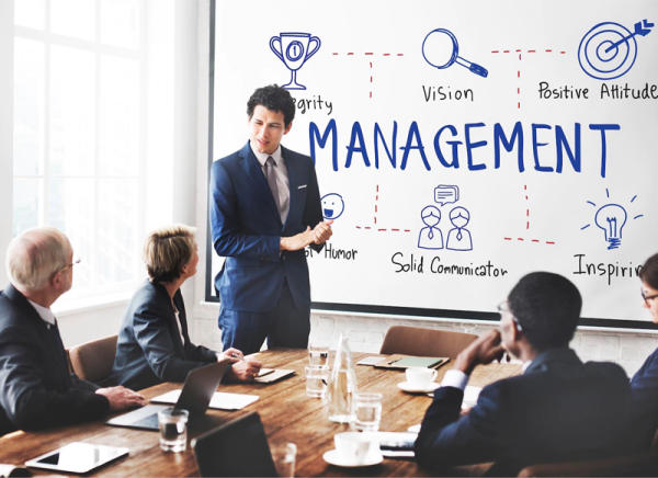 Vai trò thông tin của nhà quản trị giúp đảm bảo rằng thông tin quan trọng được quản lý hiệu quả