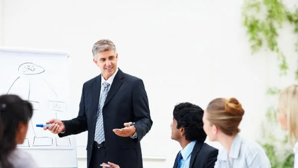 Nhiệm vụ của một người quản lý phụ thuộc vào quy mô và loại tổ chức