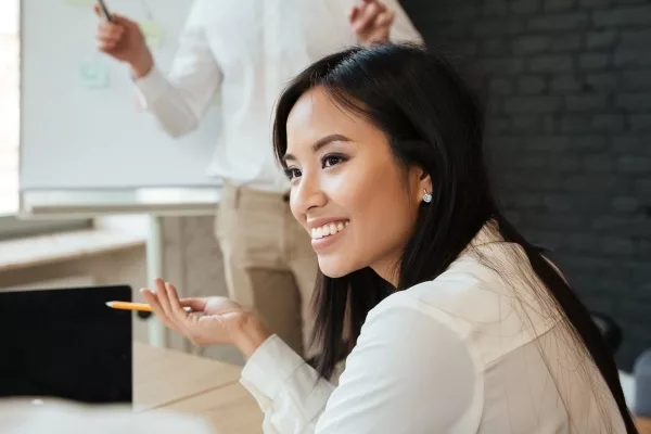 Nữ giới có bằng MBA sẽ nhiều lợi thế hơn về thu nhập, cơ hội khi làm việc