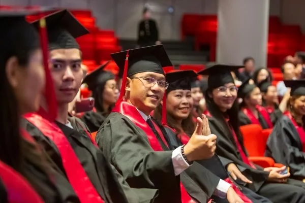 IDEAS là đơn vị hỗ trợ học thuật uy tín được hơn 2300 học viên tin tưởng