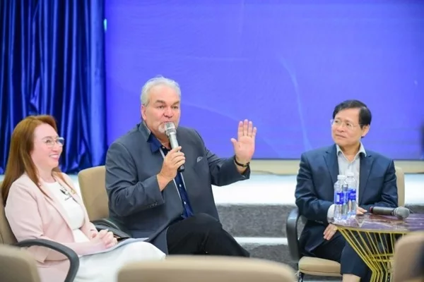 Học viên được củng cố kiến thức song song chương trình học chính chuẩn Châu Âu